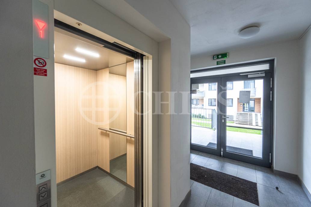 Prodej bytu 2+kk s balkonem a sklepem, OV, 48,3 m2, ul. Želetická 200/8, Praha 5 - Sobín Prodej bytu 2+kk s balkonem a sklepem, OV, 48,3 m2, ul. Želetická 200/8, Praha 5 - Sobín