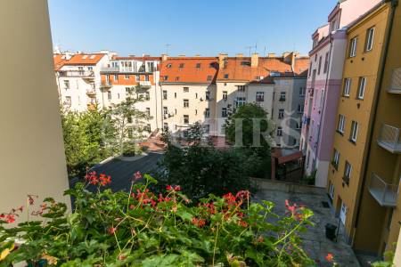 Prodej bytu 1+1, OV, 41m2, ul. Za Pohořelcem 695, Praha 6 - Střešovice