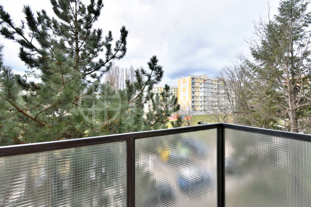 Predaj 2-izbového bytu s balkónom, OV, 62m2, ul. Štefunkova 3143/13, Bratislava - Ružinov