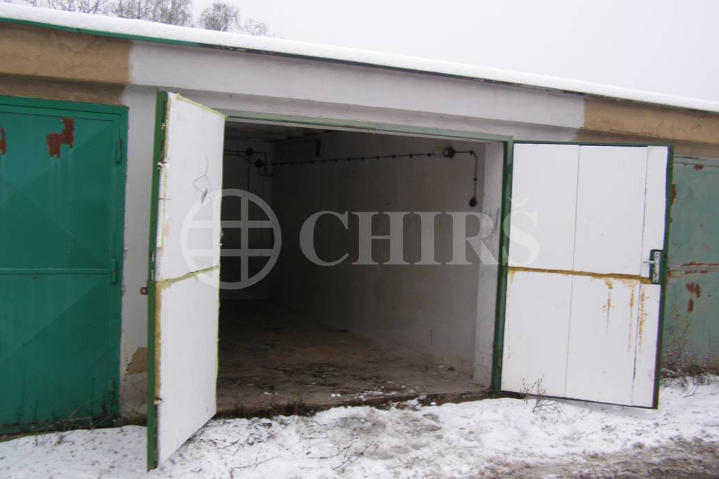 Pronájem garáže, OV, 20m2, ul. Na Větrníku, P-6 Veleslavín
