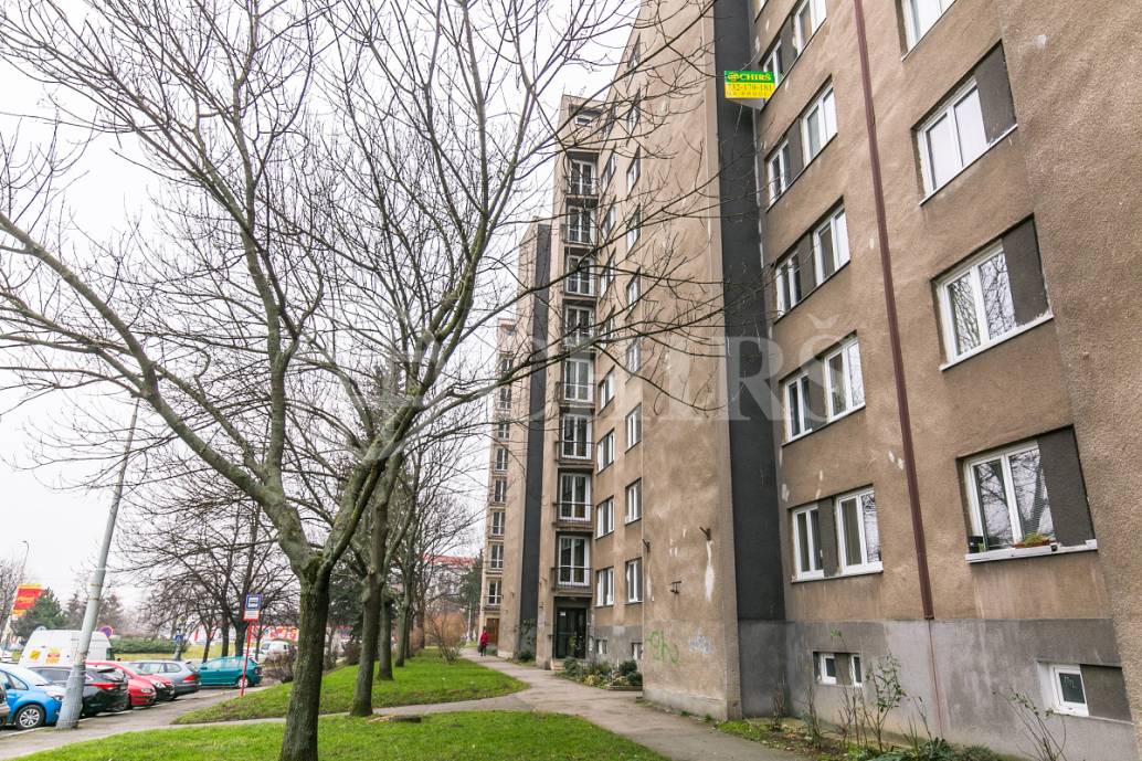 Prodej bytu 2+kk, DV, 60 m2, ul. Hlavní 2741/124, Praha 4 – Záběhlice 