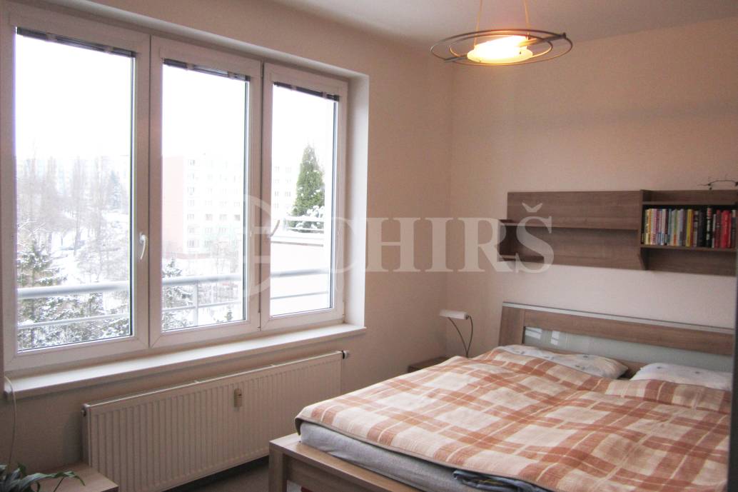 Prodej bytu 2+kk/B/GS, OV, 52m2, ul. Mikanova 3251/7, Praha 10 - Hostivař