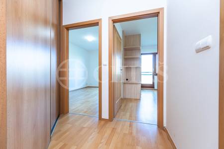 Prodej bytu 3+kk se dvěma balkony, sklepem a garážovým stáním, OV, 110m2, ul. Schwarzenberská 708/2, Praha 5 - Jinonice