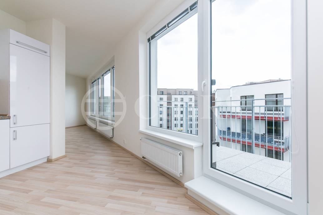 Pronájem bytu 1+kk s balkonem a 2x parkovacím stáním, OV, 59m2, ul. Soukalova 2212/6b, Praha 4 - Modřany