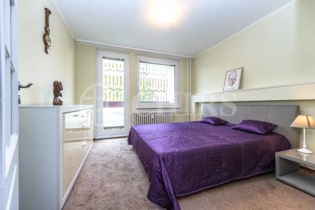 Pronájem bytu 3+kk s lodžií, 76 m², Voskovcova 961/4, Praha 5- Barrandov