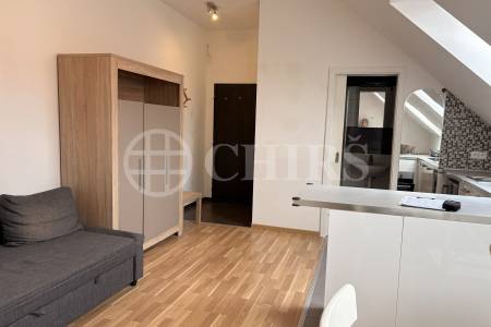 Pronájem bytu 2+kk 34 m²,ul. Husovo náměstí 10, Hostivice, Středočeský kraj