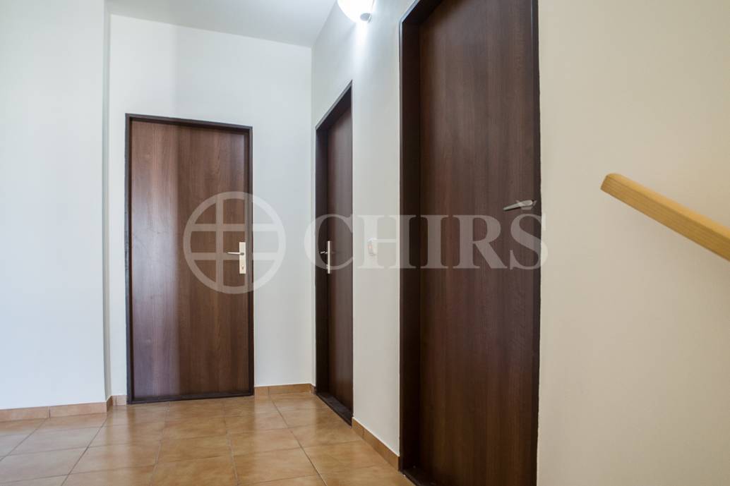 Pronájem bytu 2+kk, 42m2, ul.Na Radosti, Praha 5 -  Zličín