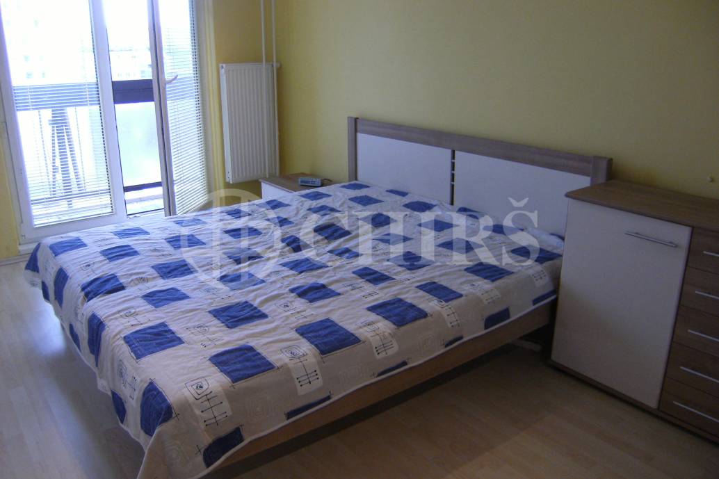 Pronájem bytu 2+kk/L, OV, 44m2, ul. Levského 3185/10, P-4  Modřany