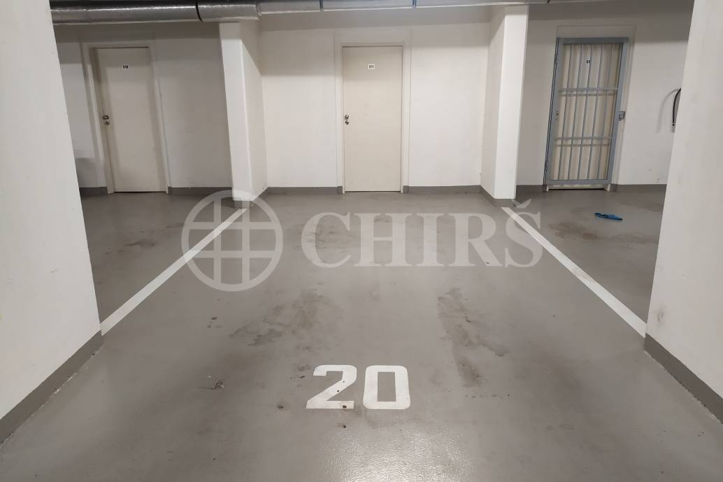 Pronájem bytu 3+kk s lodžií, balkonem, garážovým stáním a sklepem, OV, 78m2, ul. Nad Dalejským údolím 2688/1, Praha 5 - Stodůlky