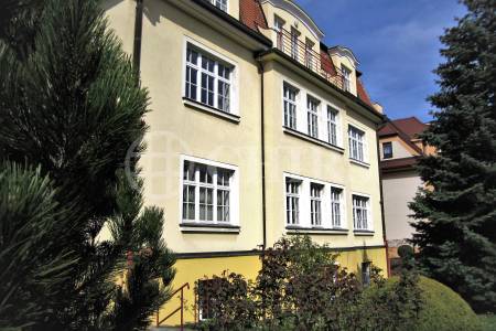 Pronájem komerčního objektu 3+1, OV, 86 m2, ul. Na Viničních horách 1834/24, Praha 6 - Hanspaulka