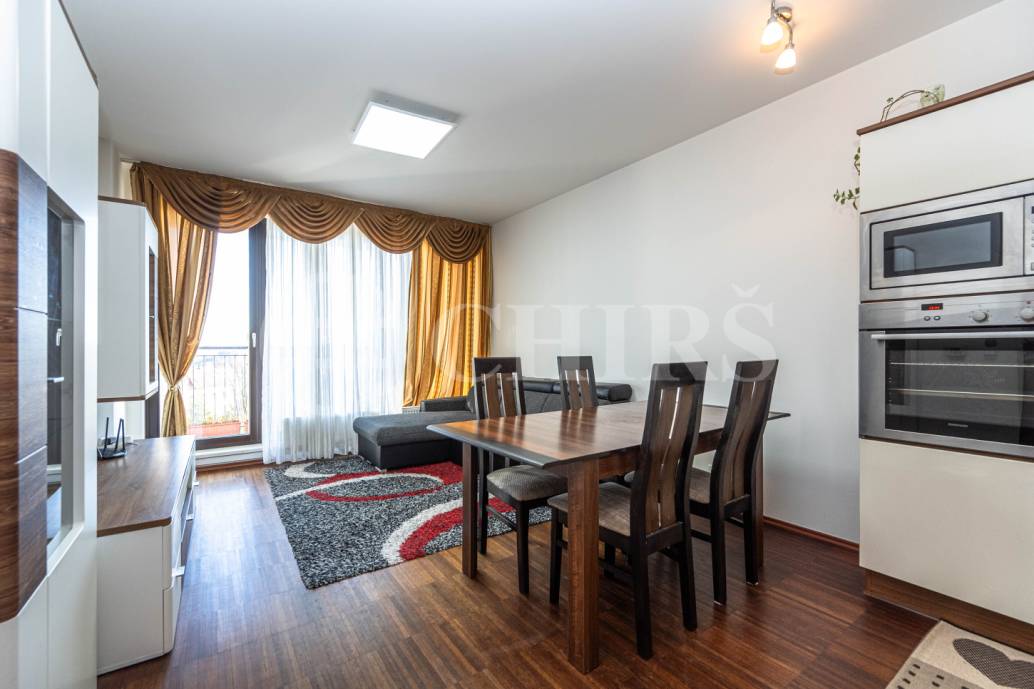 Pronájem bytu 3+kk s lodžií, OV, 90m2, ul. Jeremiášova 2722/2b, Praha 5 - Stodůlky