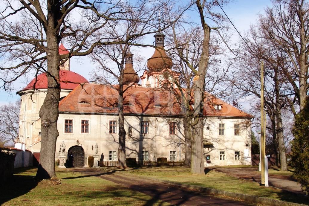 Prodej dominikánského kláštera , 3 500m2, Nové Dvory u Kutné Hory