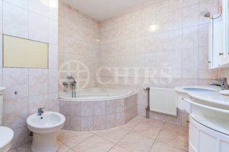 Pronájem bytu 3+1/L/GS, OV, 136m2, ul. Volutová 2523/14, Praha 13 - Hůrka