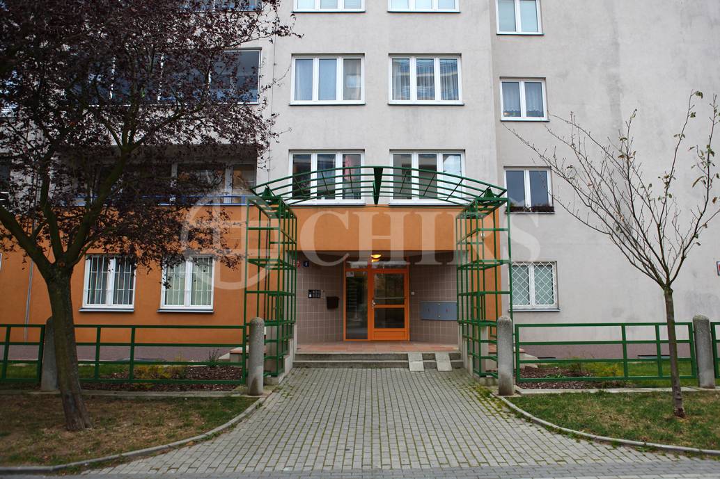 Pronájem bytu 1+1, OV, 43m2, ul. Bašteckého 2556/9, Praha 5 - Stodůlky