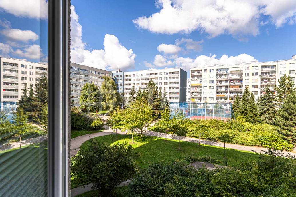 Prodej bytu 3+kk s lodžií, OV, 83m2, ul. Janského 2439/11, Praha 13 - Stodůlky