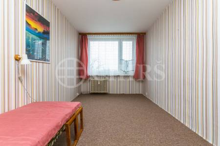 Prodej bytu 3+1 s lodžií, OV, 72m2, ul. Daškova 3072/6, Praha 12 - Modřany