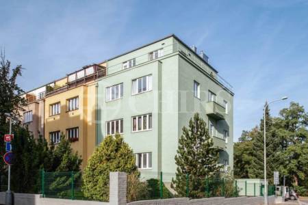 Prodej bytu 2+1/B, OV, 56,9 m2, ul. Družstevní ochoz 1251/48, Praha 4 - Nusle