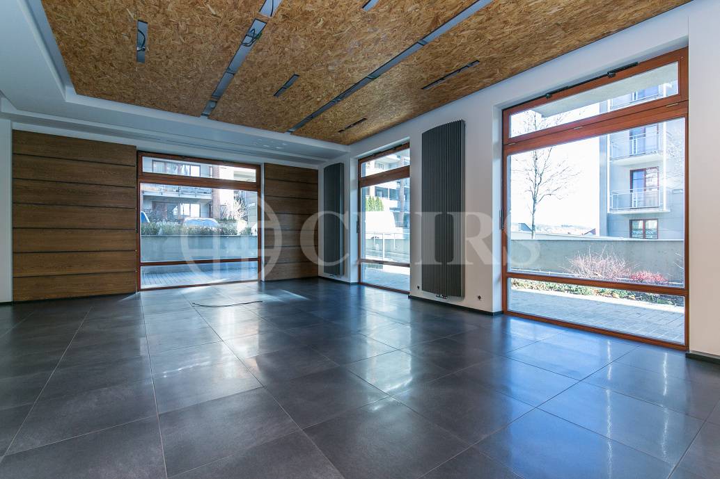 Prodej komerčního objektu 1+0, OV, 170 m2, ul. Heinemannova 2695/6, Praha 6 - Dejvice