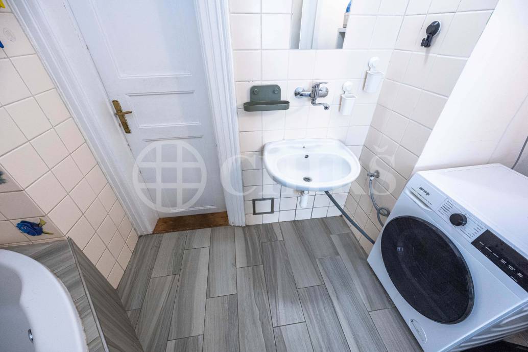 Prodej bytu 3+1, OV, 100m2, ul. Veletržní 405/31, Praha 7 - Holešovice