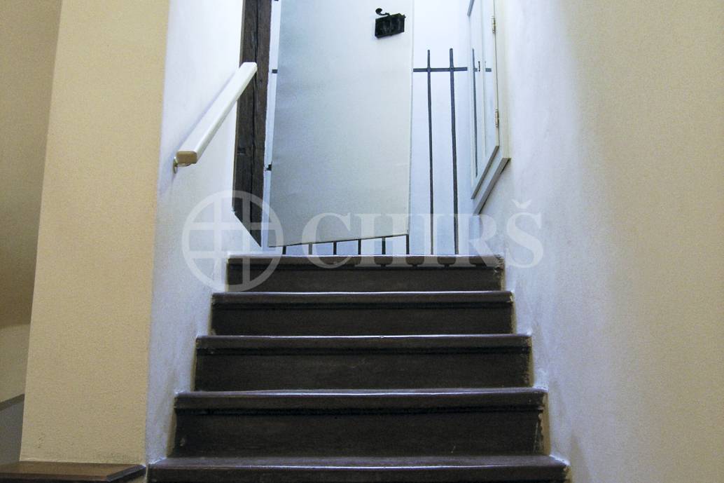 Prodej historického nájemního domu se 6 byty, zahradou, 453 m2, Náměstí Svobody 15, Jičín