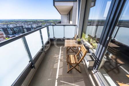 Prodej bytu 2+kk s lodžií a garážovým stáním, OV, 58m², ul. Svitákova 2818/9, Praha 5 - Stodůlky