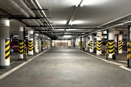 Prodej garážového stání, OV, 11 m2, ul. Voskovcova 1075/49, Praha 5 - Barrandov