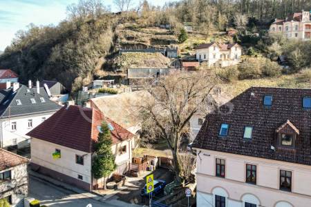Prodej rodinného domu 6+kk s garáží a klubovnou, ul. Stradonická 28, obec Nižbor, okres Beroun