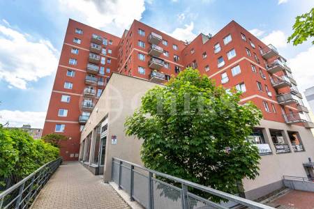 Prodej bytu 2+kk s balkonem, OV, 38m2, ul. U Kamýku 1001/6, Praha 4 - Kamýk