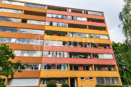 Prodej bytu 3+kk, DV, 61m2, ul. V Štíhlách 1252/5, Praha 4 - Krč