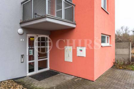 Pronájem bytu 1+kk, OV, 30m2, ul. Vrábská 2243/E, Brandýs nad Labem