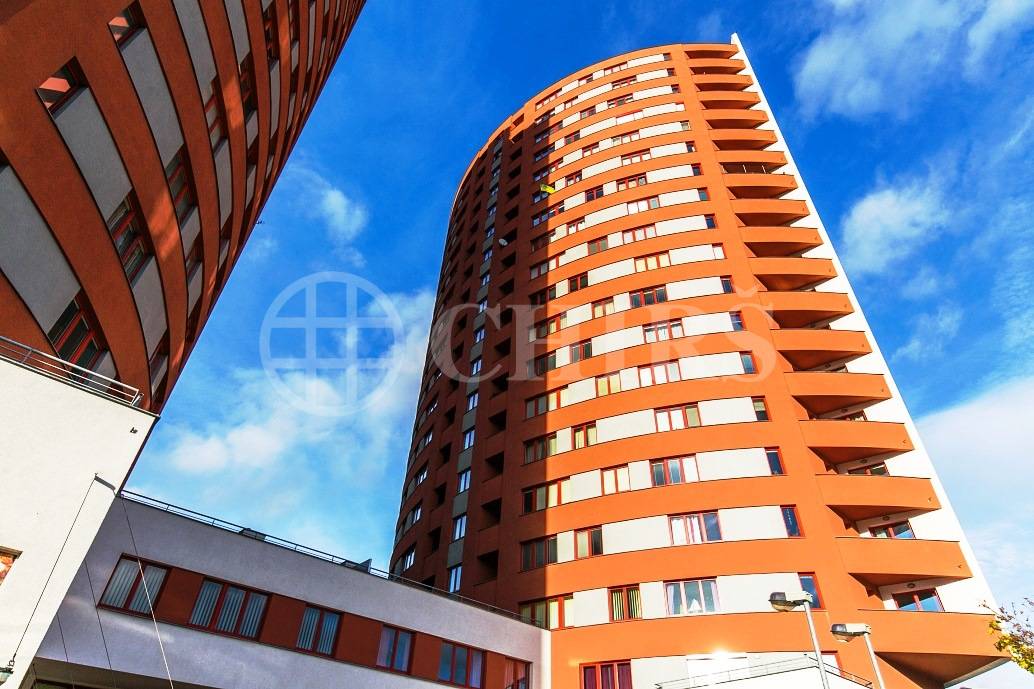 Prodej bytu 1+kk s lodžií, OV, 39m2, ul. Tlumačovská 2766/26b, Praha 13 - Stodůlky