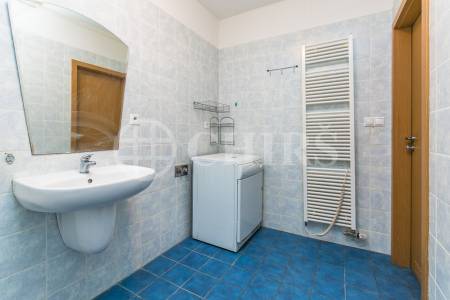 Prodej bytu 3+kk s terasou a garážovým stáním, OV, 84m2, ul. Harmonická 1384/11, Praha 5 - Stodůlky