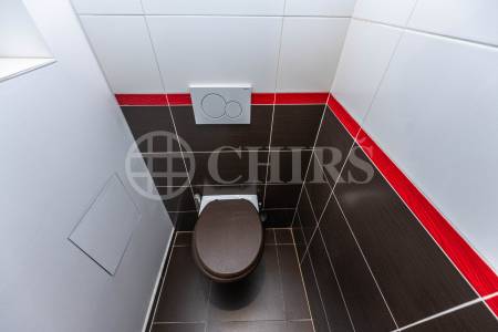 Prodej bytu 2+kk, OV, 48m2, ul. Nad Primaskou 895/43, Praha 10 - Strašnice