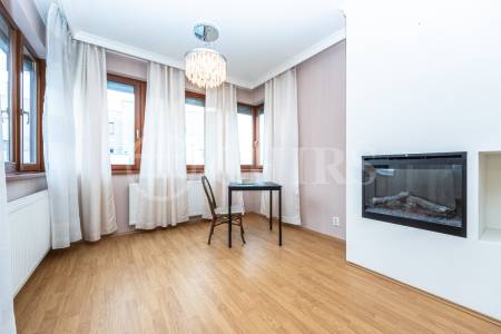 Prodej bytu 3+kk s balkonem, OV, 116m2, ul. Hanusova 1537/1b, Praha 4 - Michle