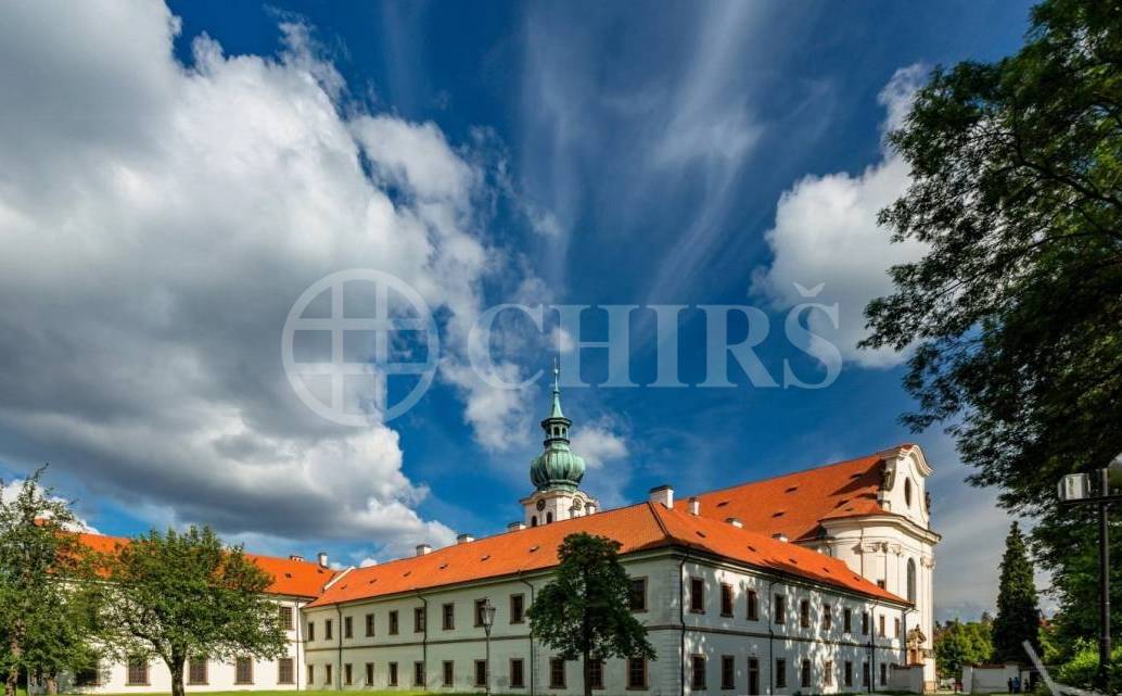 Prodej bytu 2+kk, OV, 40 m2, Na Petynce 147/98, Praha 6 - Břevnov