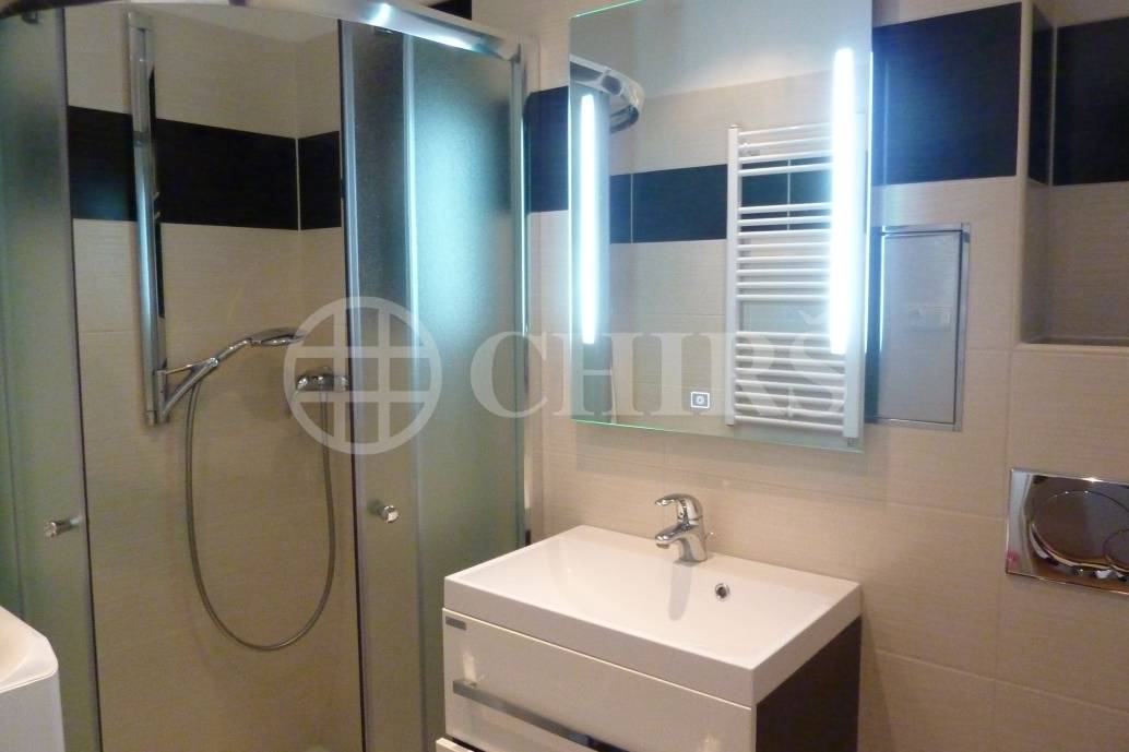 Prodej bytu 2+kk/L, OV, 42m2, ul. Nad lesním divadlem 1354/8A, P-4 Braník