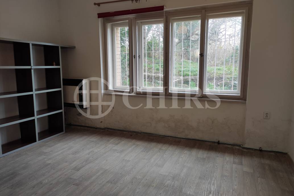 Pronájem nebytové jednotky 1+1, OV, 48 m2, Na lysině 492/2, P-4, Podolí.