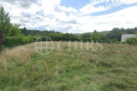 Pronájem pozemku, OV, 1651m2, ul. Hrusická, Mnichovice, okres Praha-východ
