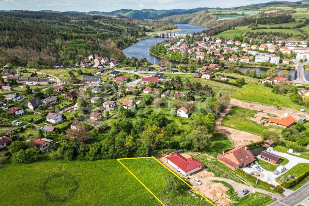 Prodej pozemku, OV, 1228 m2, Kamýk nad Vltavou