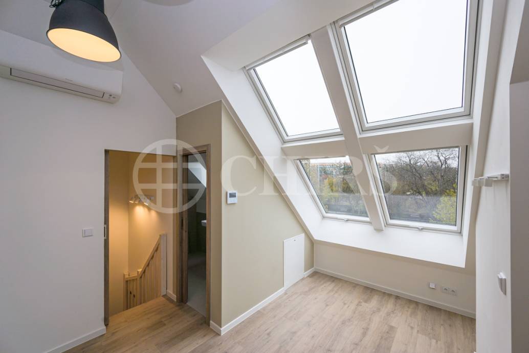 Pronájem bytu 3+kk s terasou, OV, 81m2, ul. Butovická 1006/20, Praha 5 - Jinonice