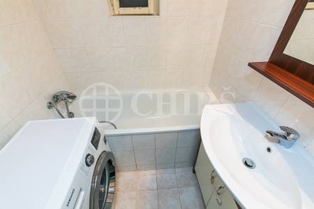 Pronájem bytu 2+kk, OV, 45 m2, ul. Šestidomí 987/4, Praha 6 - Bubeneč