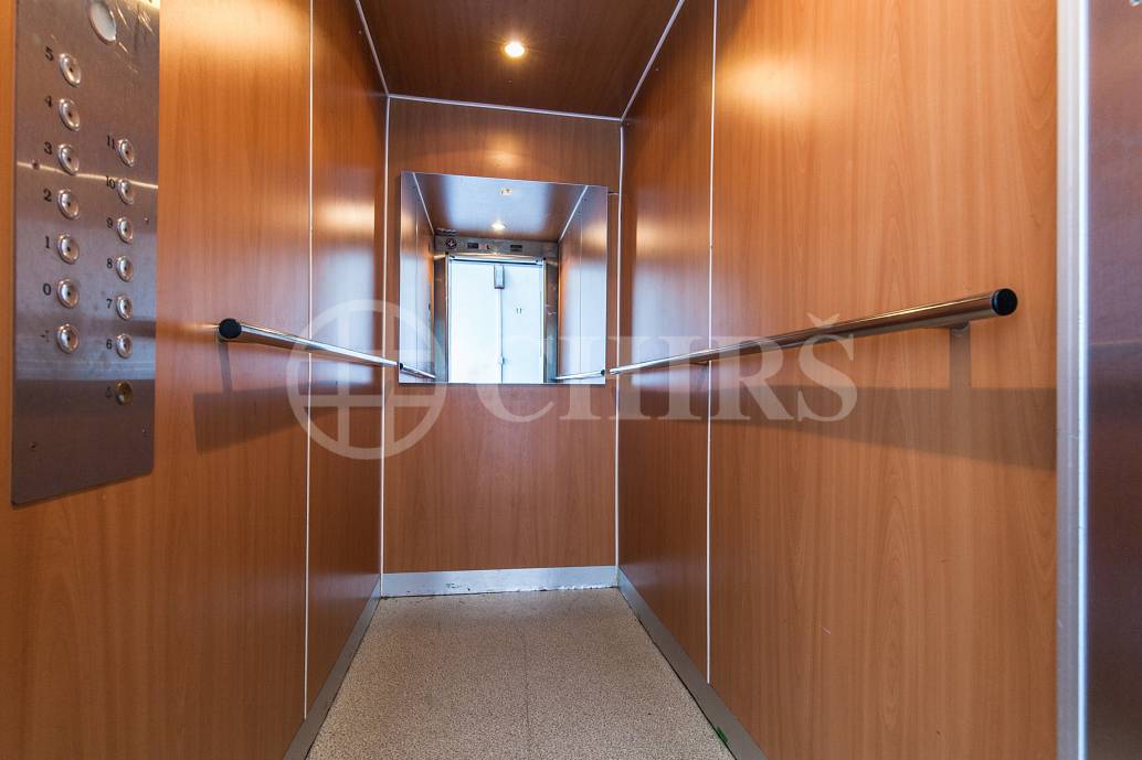 Prodej bytu 3+kk/L, DV, 81m2, ul. U Jezera 2038/20, Praha  5 - Stodůlky