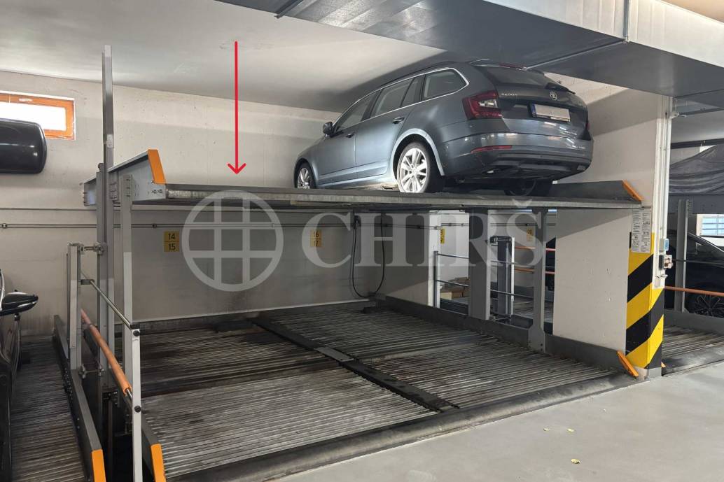 Pronájem garážového stání, OV, 13m2, ul. Nová kolonie 2604/8, Praha 5 - Stodůlky