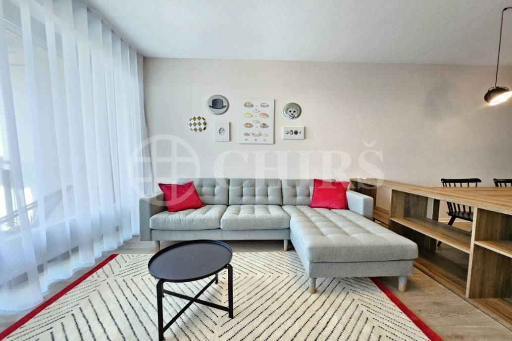 Pronájem bytu 2+kk, balkón, garážové stání, sklepy, OV, 61m2, ul. U Borského parku, Plzeň