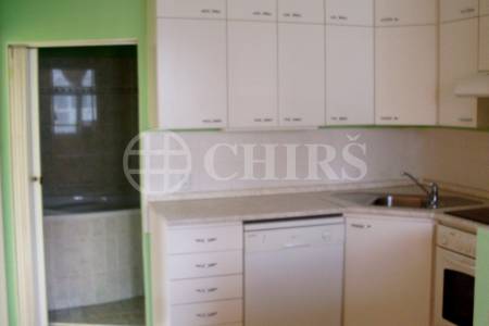 Prodej bytu 4+1/L, OV, 95m2, ul. Lamačova 915/37, Praha 5 – Barrandov