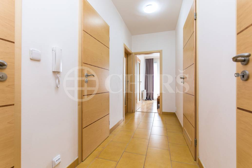 Prodej bytu 2+kk, OV, 59 m2, ul. Libočanská 843/8, Praha 9 – Prosek