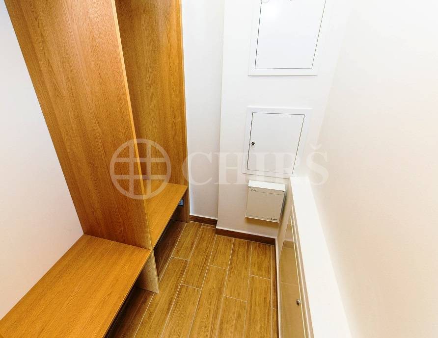 Pronájem bytu 3+kk, OV, 109m2, ul. V Zářezu 902/4, Praha 5 - Jinonice