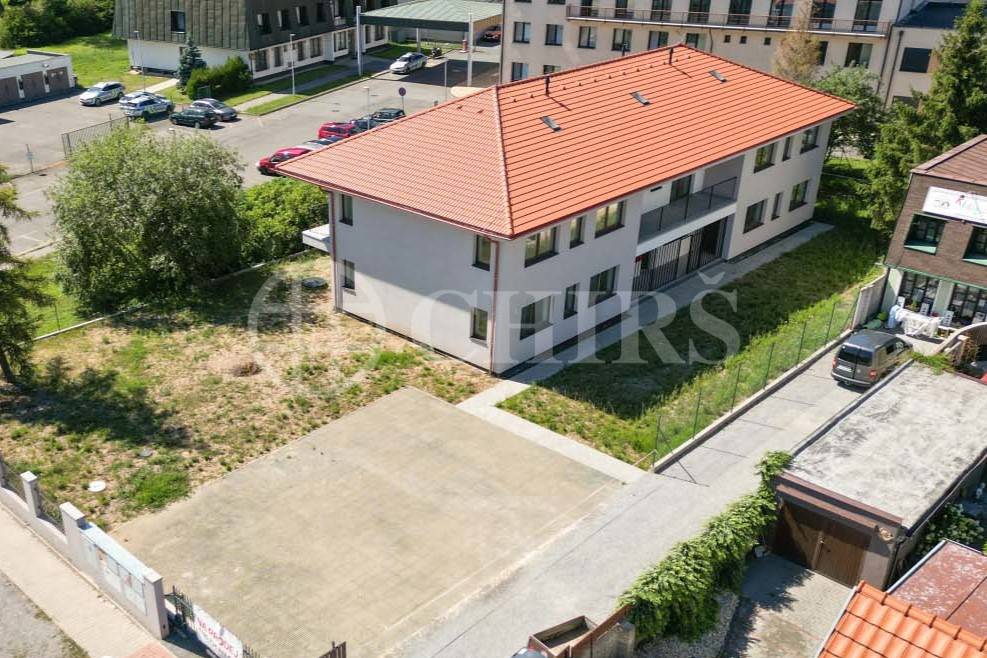 Prodej administrativní budovy 435m², pozemek 1.369m², ul. Masarykova 1586/230, Rudná u Prahy