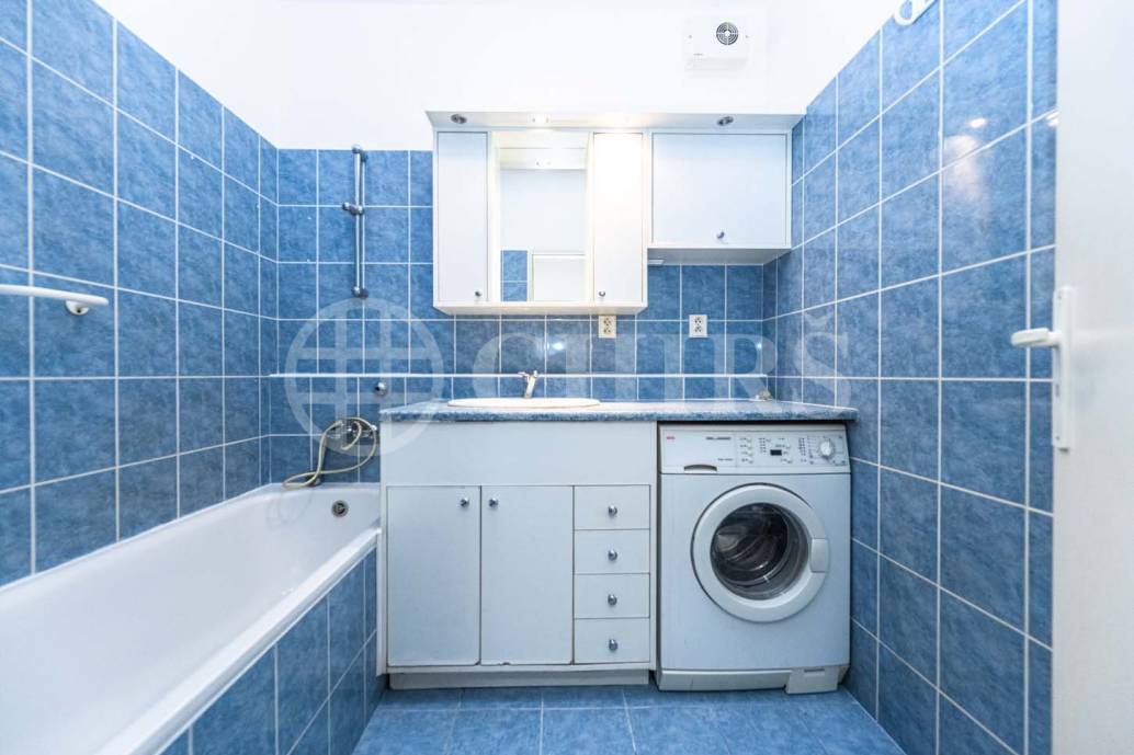 Prodej bytu 2+kk s balkonem, OV, 68m2, ul. Trnkovo náměstí 1112/1, Praha 5 - Hlubočepy