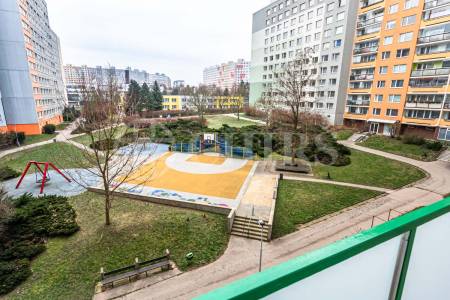 Prodej bytu 3+1, OV, 88m2, ul. Kettnerova 2057/10, Praha 13 - Luka